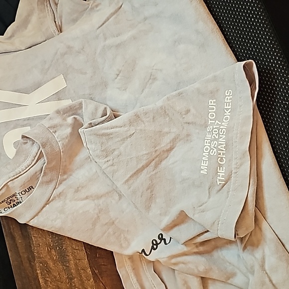 Chainsmokers 2017 Memories Tour Tshirt - Picture 5 of 5